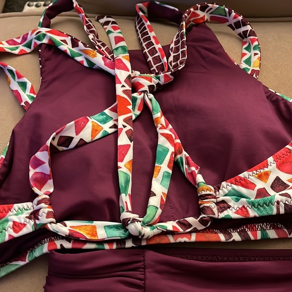 Becca Valencia swim with pattern and solid bottoms. All new with tags - Picture 2 of 4